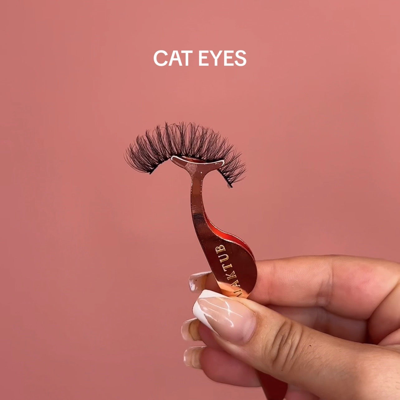 Haula-Cat eye lashes